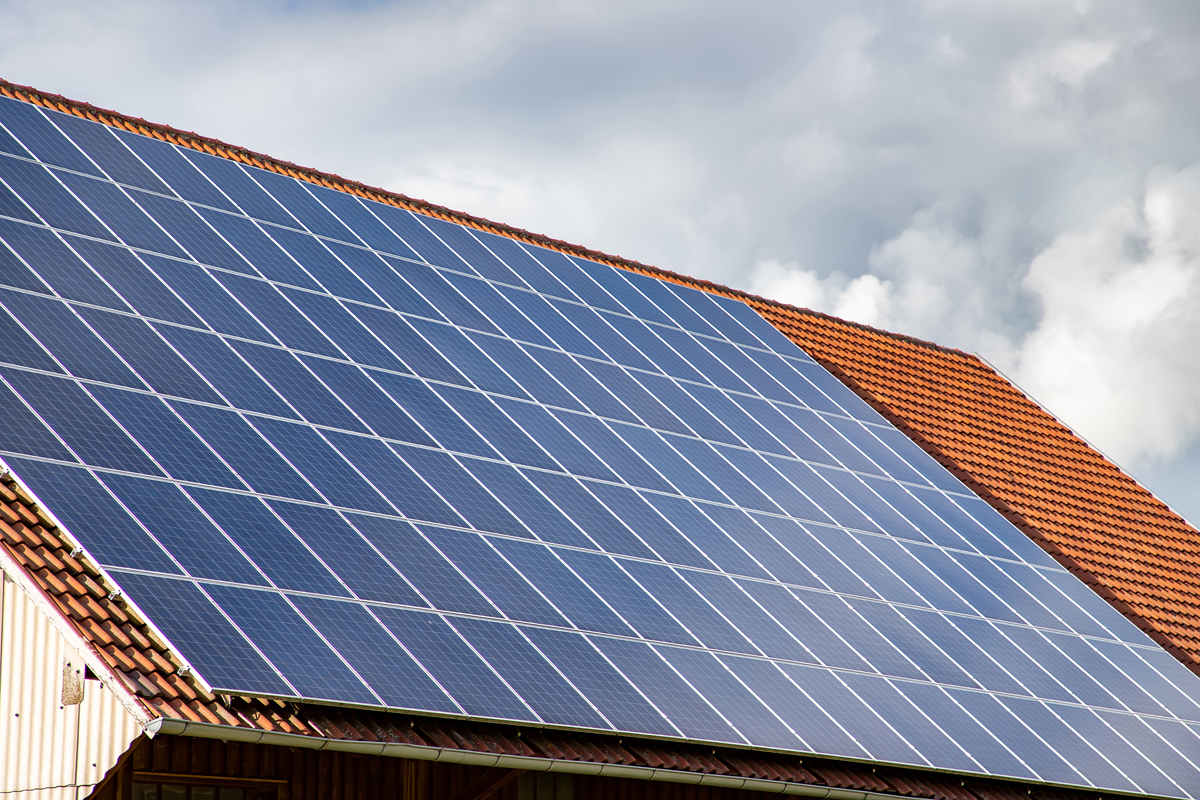 Solar Shingles Vs Solar Panels | Barrier Insulation